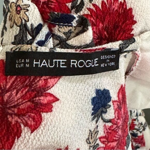 HAUTE ROUGE Short Sleeve Deep V Short Romper Ivory with Red Floral Size M - Picture 3 of 8